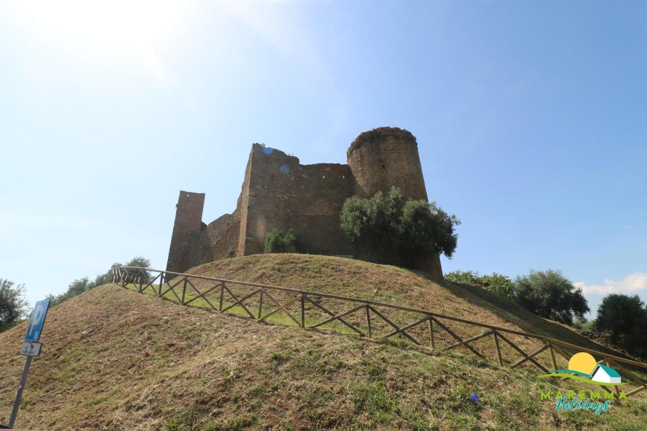 Maremma Holidays- La Casa Di Rocca Scarlino Buitenkant foto
